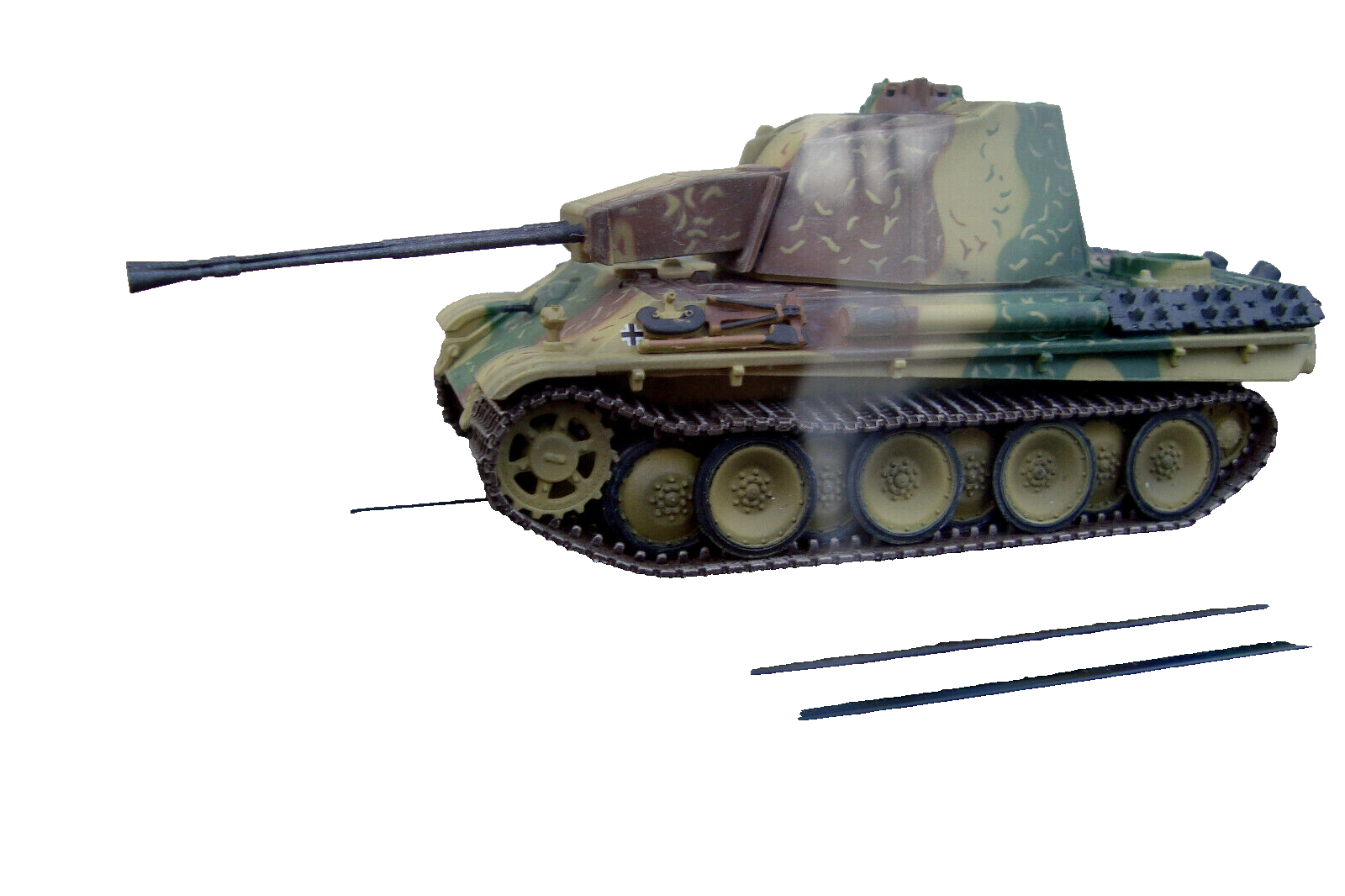 ES 1:     Pair Dragon Armor - WWII Military Small Tanks In Show Case