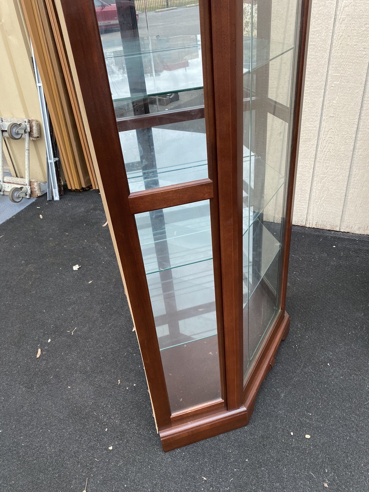 65090   Etched Glass Sliding Door Corner Curio Cabinet Reinisch Furniture(BN 06)