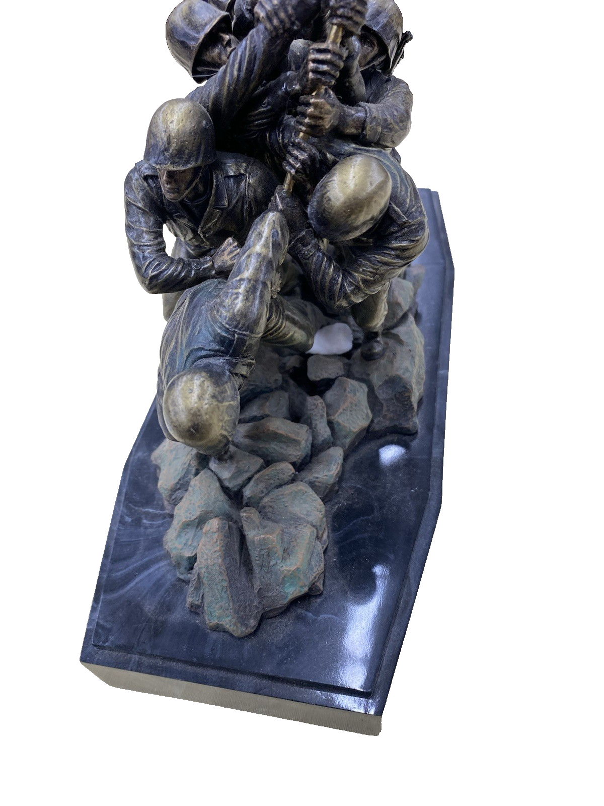 ES 420: Uncommon Valor Was A Common Virtue Statue 2007 Bradford Exchange