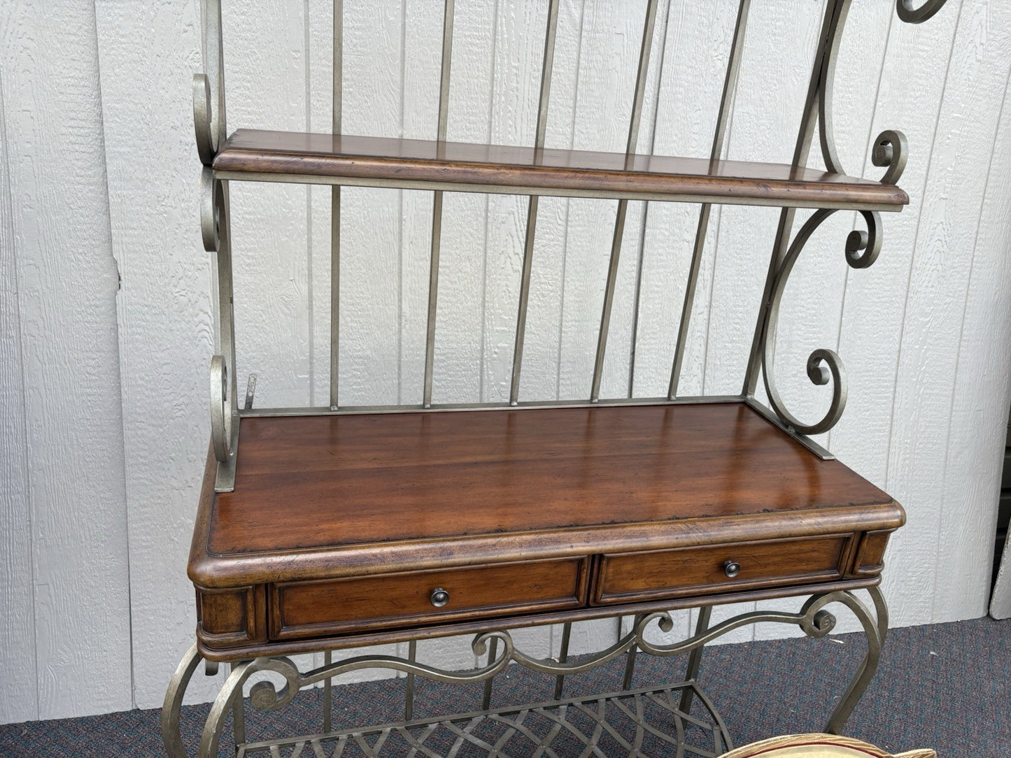 66994 Modern Baker Rack Kitchen Storage Cabinet