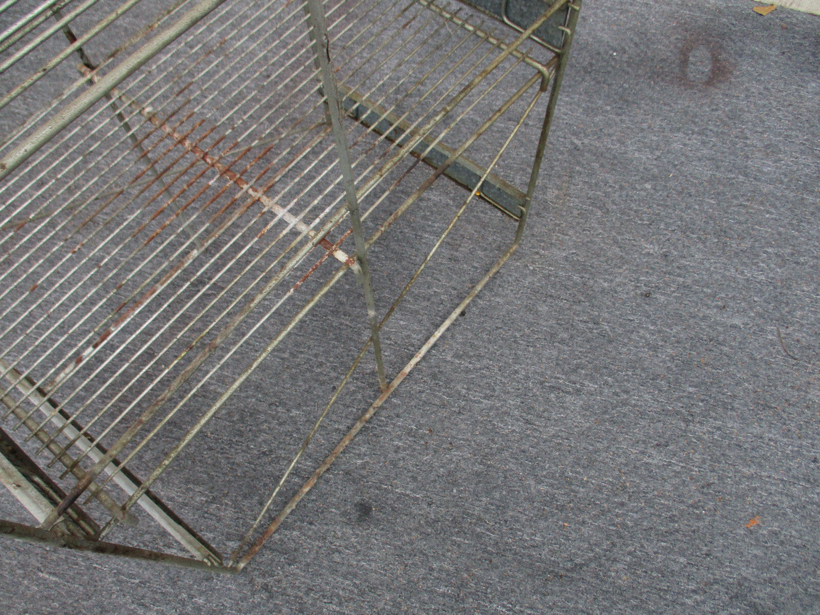 62841- PL:    Industrial Metal Stand Display Cabinet with Advertising MR  MRS T 