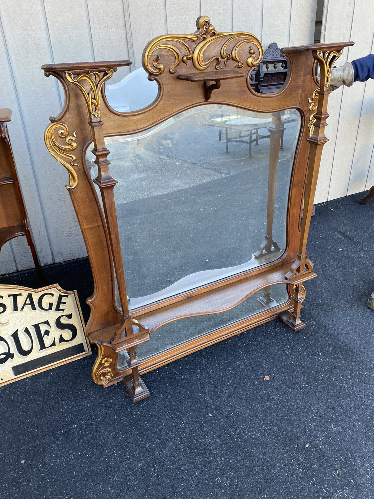 64662  Victorian Fabulous Art Nouveau Etergie Curio Cabinet Display Cabinet