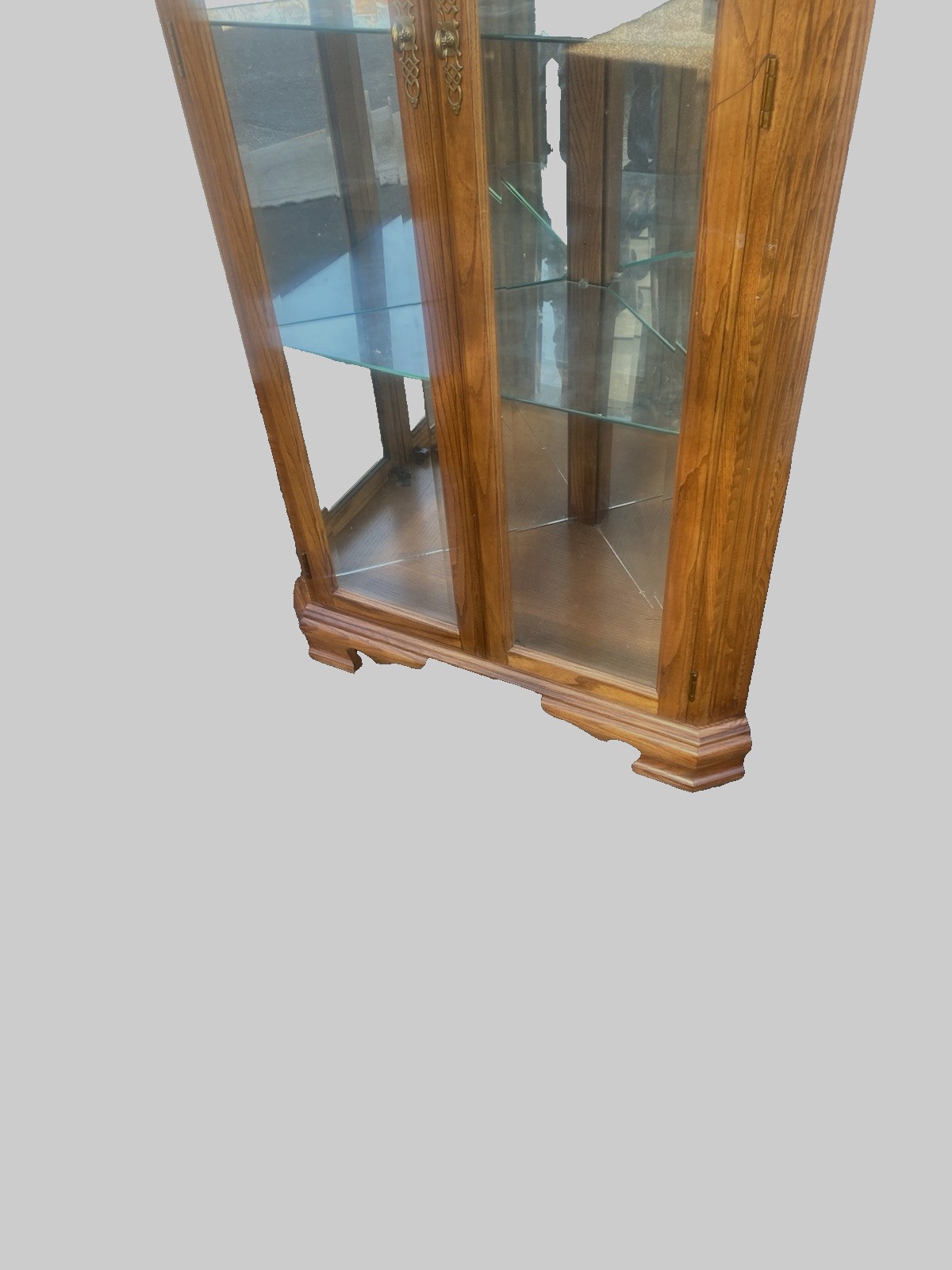 66429 Oak American of Martinsville  Furniture Corner China Curio Cabinet