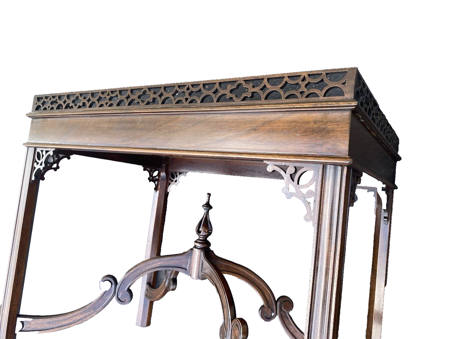 65698  SUTTON CENTURY  Reproductions  CROWN FINIAL CHINA  Mahogany Lamp Table