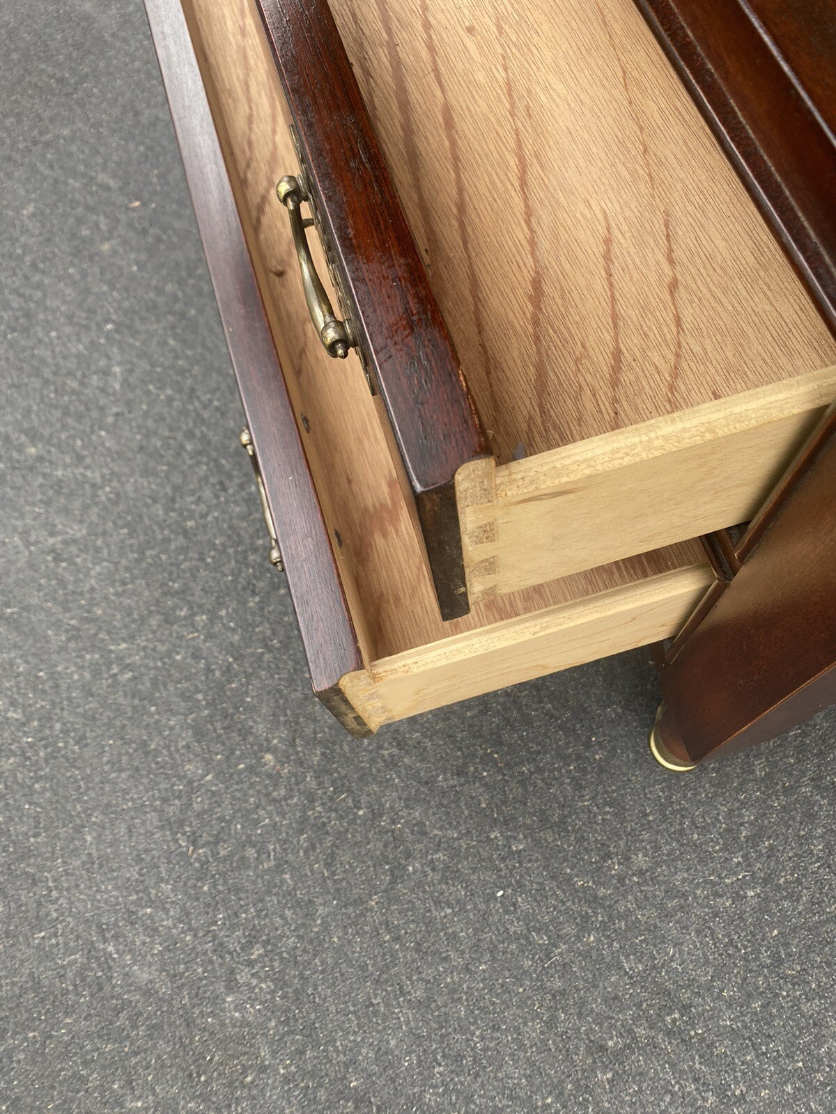 65303 BERNHARDT Mahogany Dropside Server Sideboard Cabinet