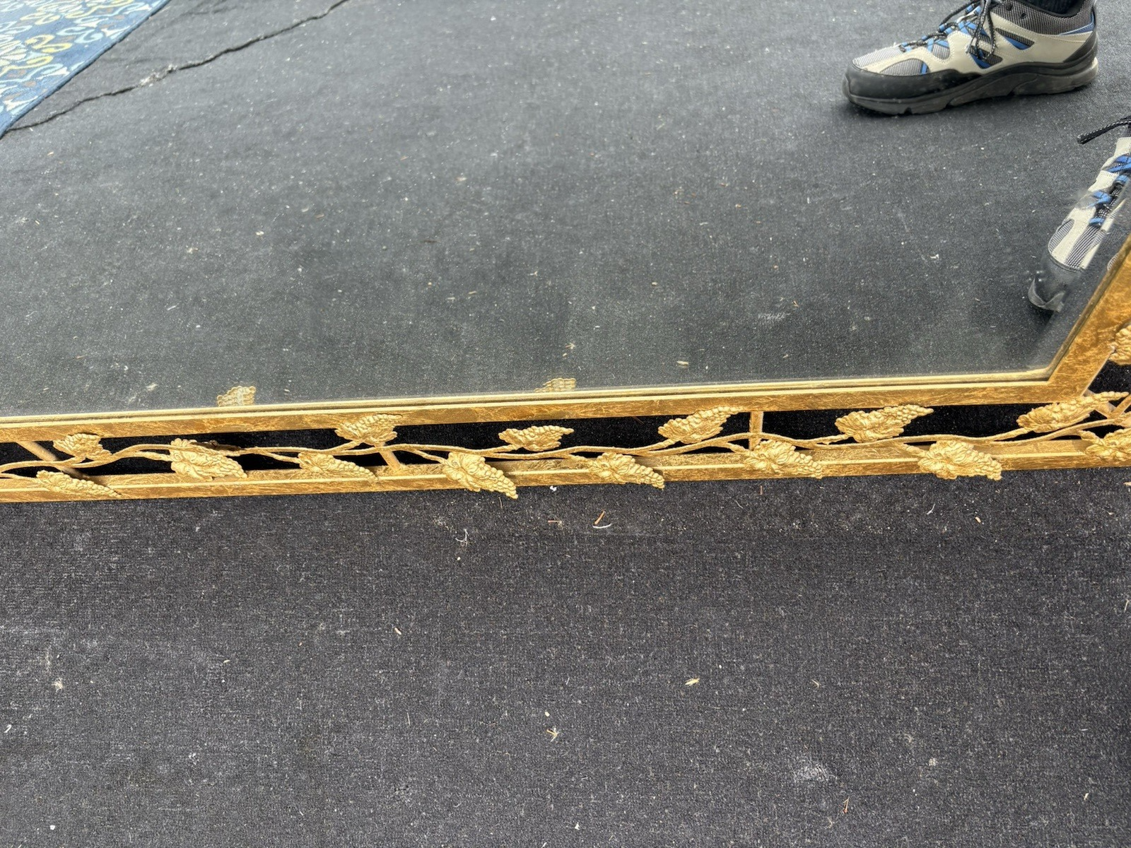 66706 Fancy Gold Decorator Metal Mirror with Leafs