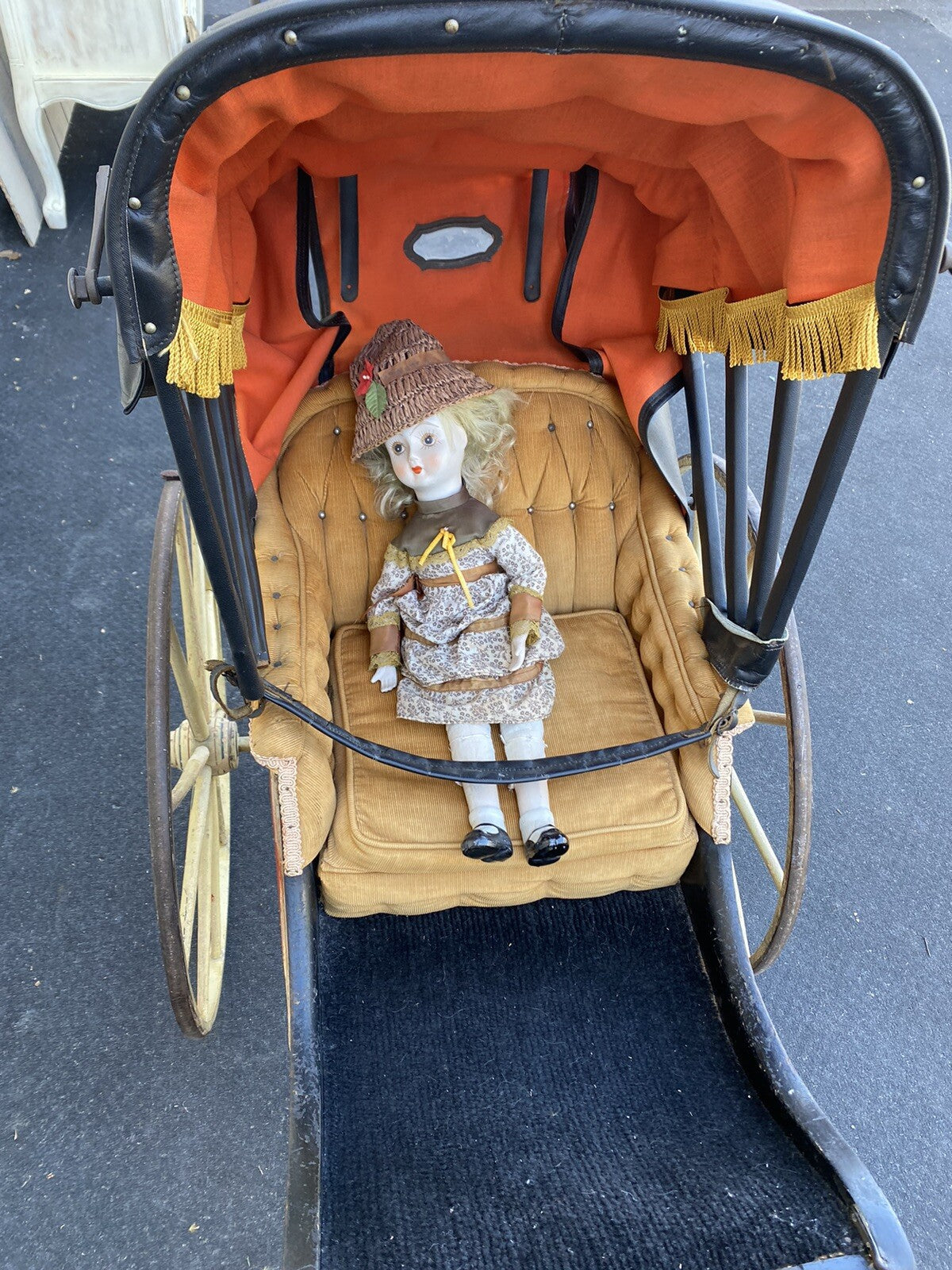 65400   RARE Antique AMISH Baby Buggy Stroller Has Hand Painted Stenciled Design