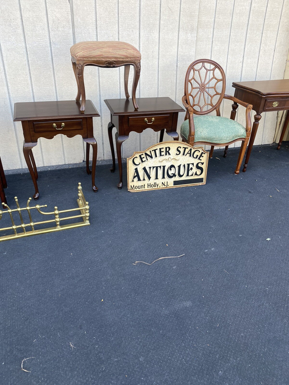 65935  French Country Louis XV window Bench Ottoman