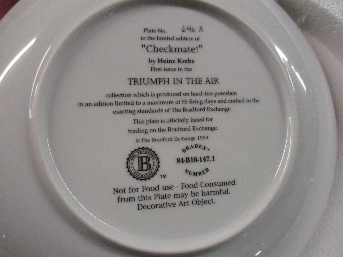 ES 04:   3 Military Plates 1 With JOHN Wayne Franklin Mint  +   2 Heinz Krebs