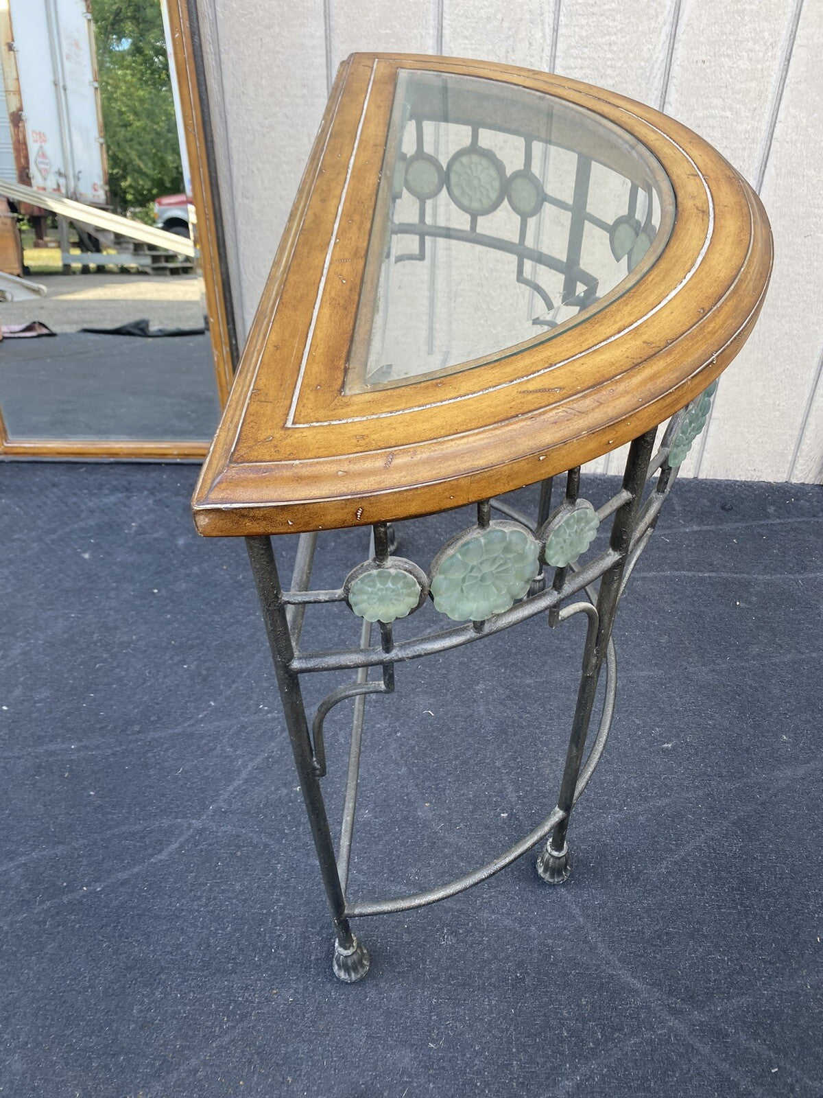 65884 Fancy Decorator Console Table with Mirror