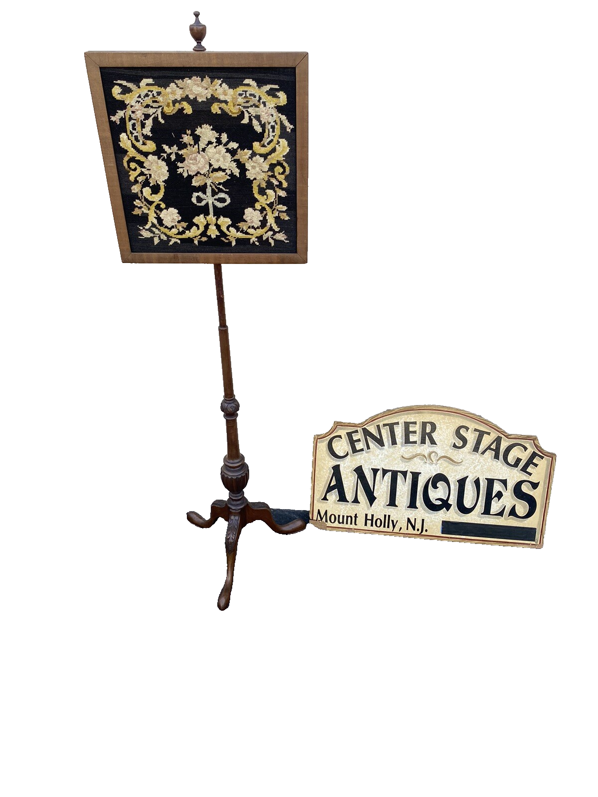 66085   Victorian Adjustable Firescreen Needlepoint Insert for  Mantle