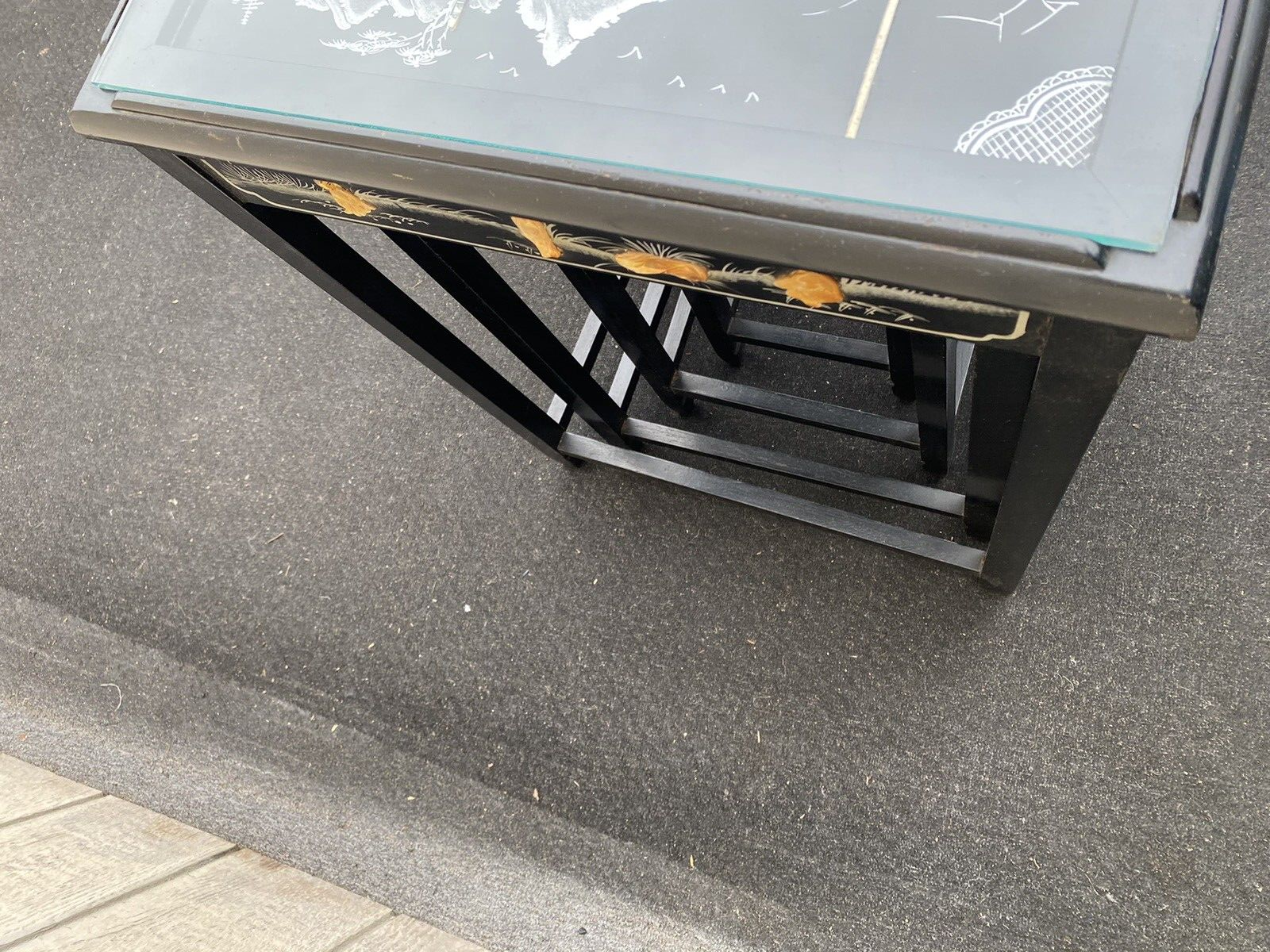 66082   Oriental 4 Stacker Lamp Table Stand s