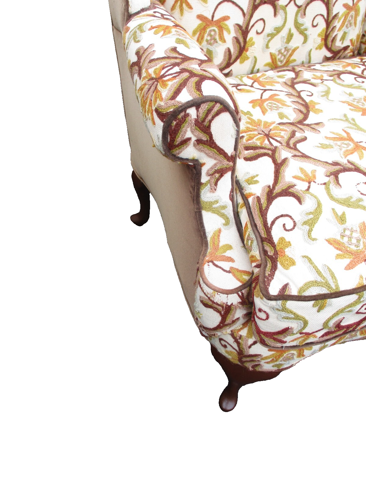 64184   Pair HICKORY  Furniture Crewel Embroidered Queen Anne Wing Chair s