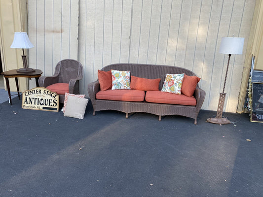 66020   Antique Victorian Wicker  Sofa Couch Armchair Chair with 2 lamps