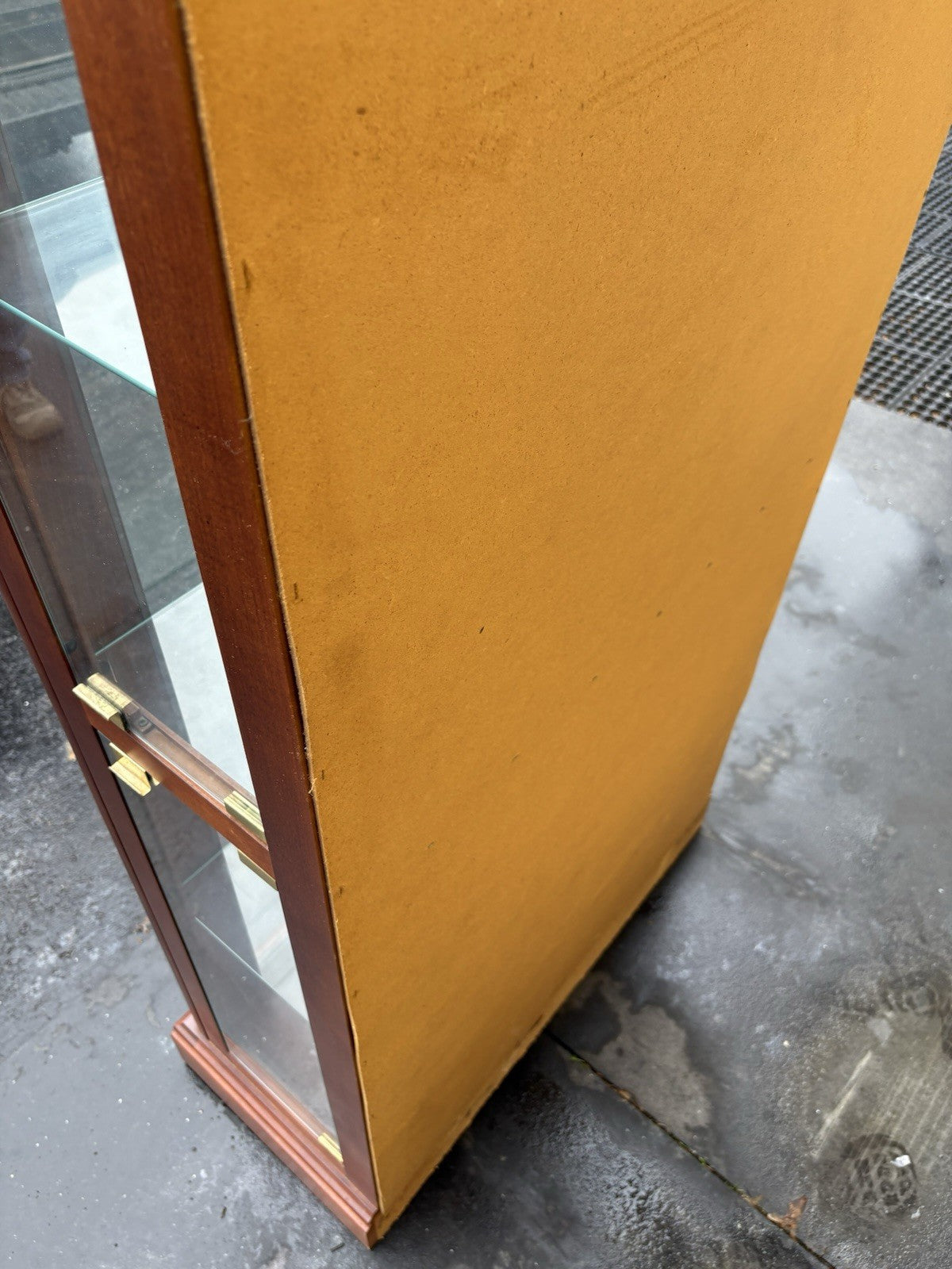 66688 Fancy 4 Door Side Loading  Mahogany Curio China Cabinet