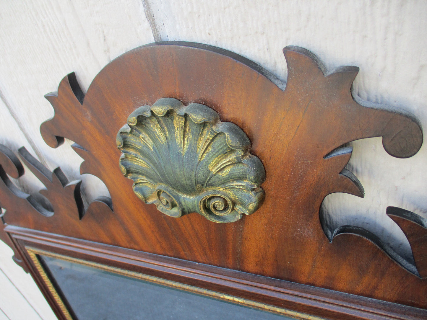 63573 HENKEL HARRIS Chippendale Burled Mahogany Mirror