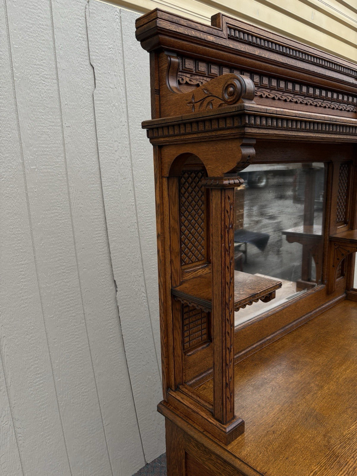 67026 Antique Victorian Oak Sideboard Buffet Cabinet