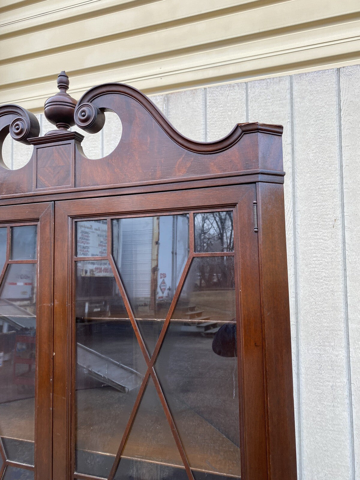 65175  Antique Mahogany Corner China Cabinet Curio