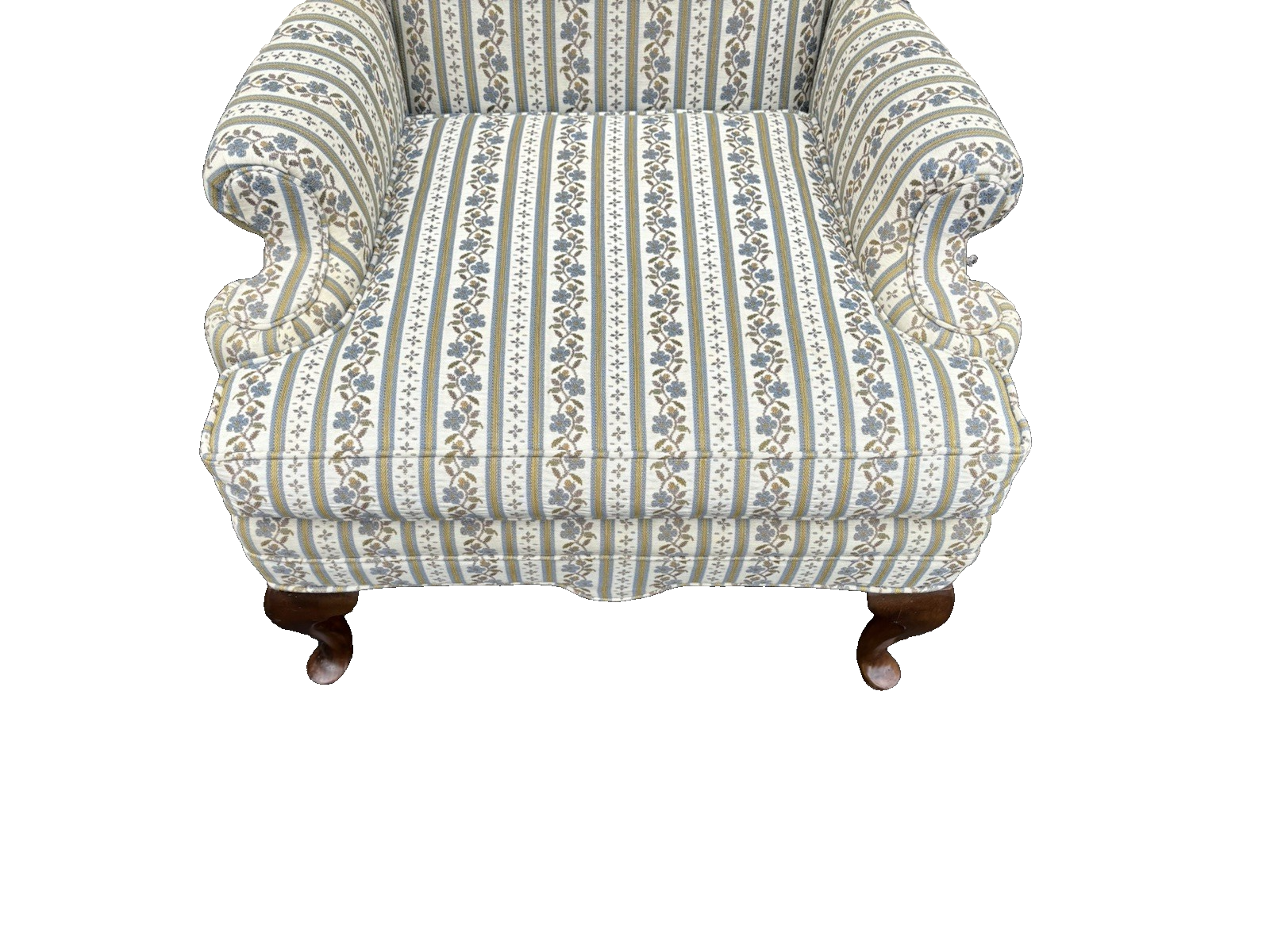 66674   Pair ETHAN ALLEN Traditional Classics Queen Anne Wing Chairs
