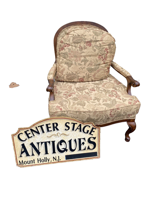 65790    Large Comfortable Armchair Chair