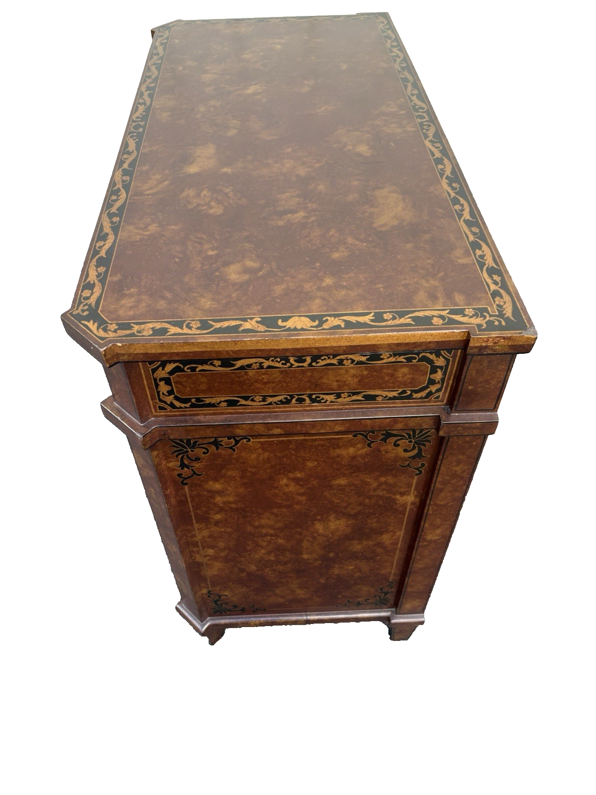 66978 HARDEN Furniture Dresser Chest Sideboard Cabinet