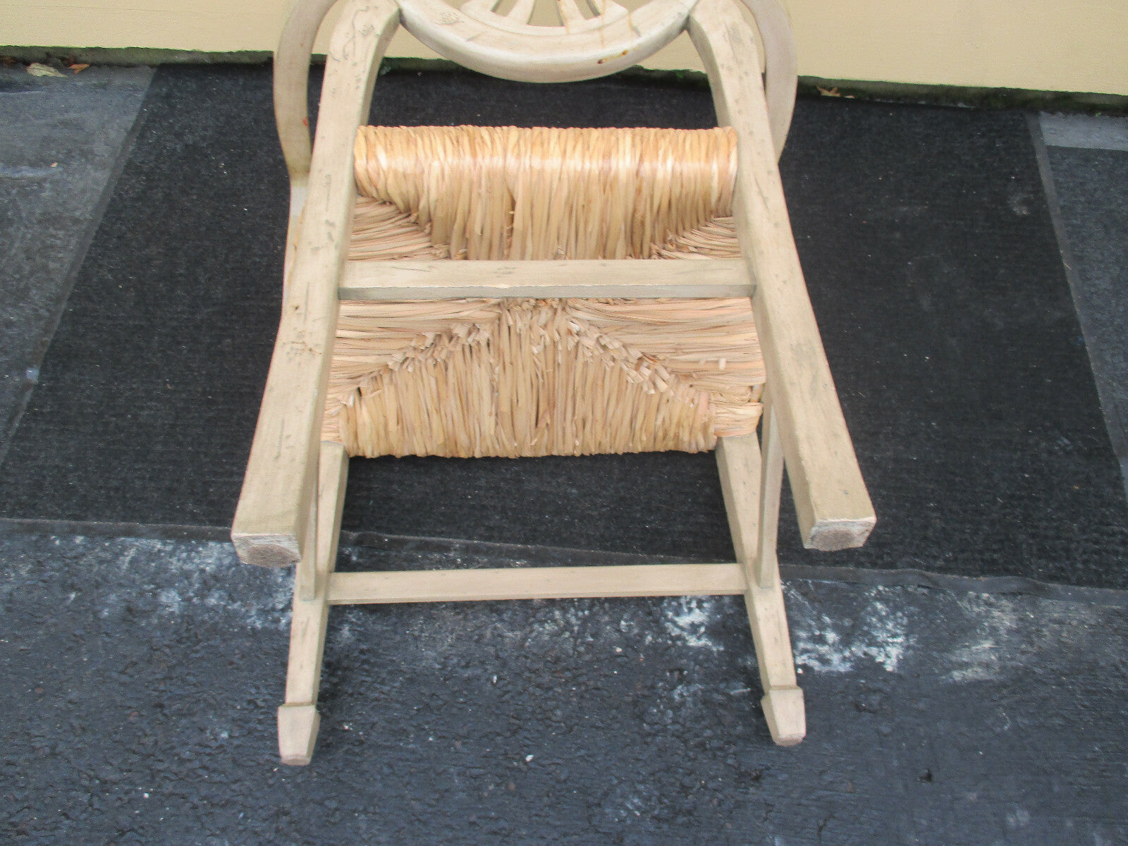 58315 Decorator  Romantic Shabby Rush Seat Arm Chair