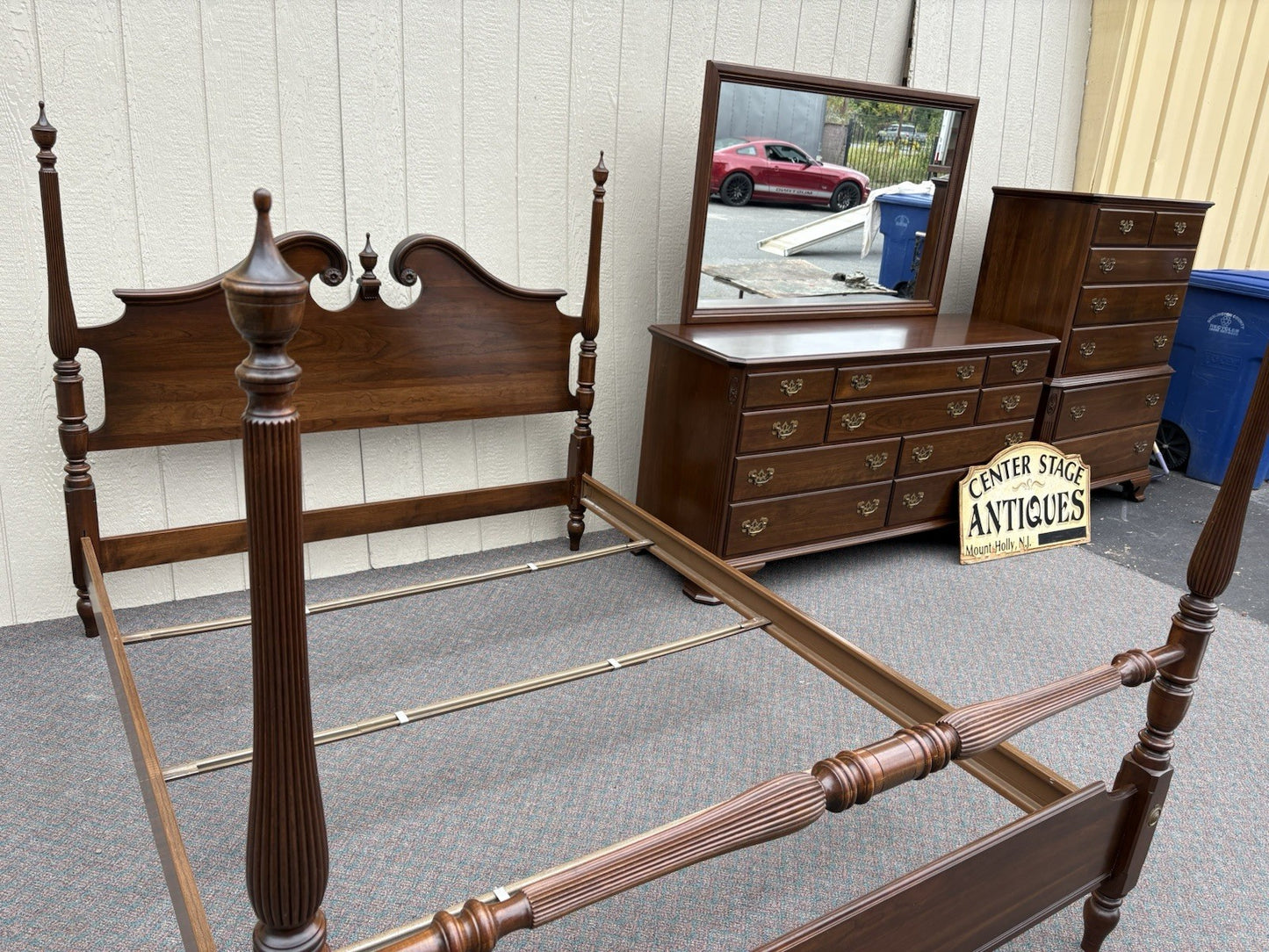 67117 ETHAN ALLEN Bedroom Set High Chest Dresser w/ Mirror and Queen Poster Bed