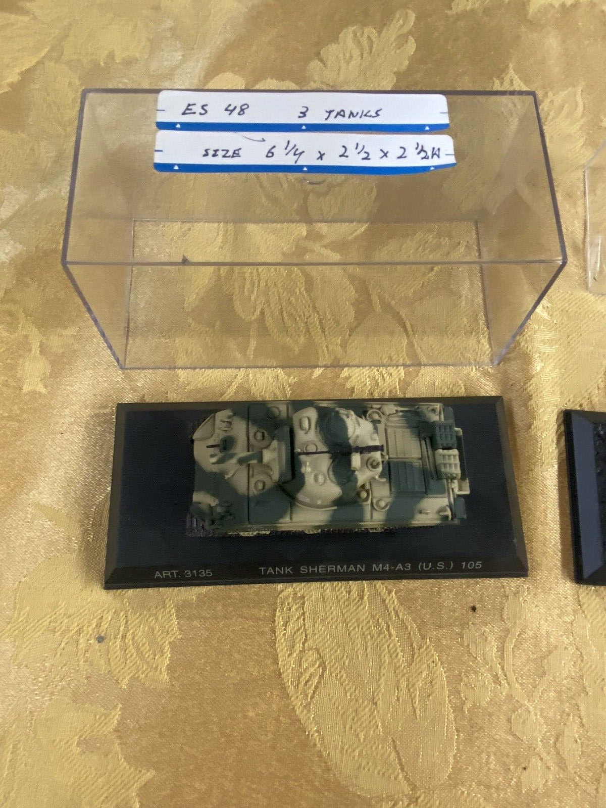 ES 48  :   3 Diecast Military Tanks with showcases  6 1/4" x 2 1/2" x 2 1/2"H