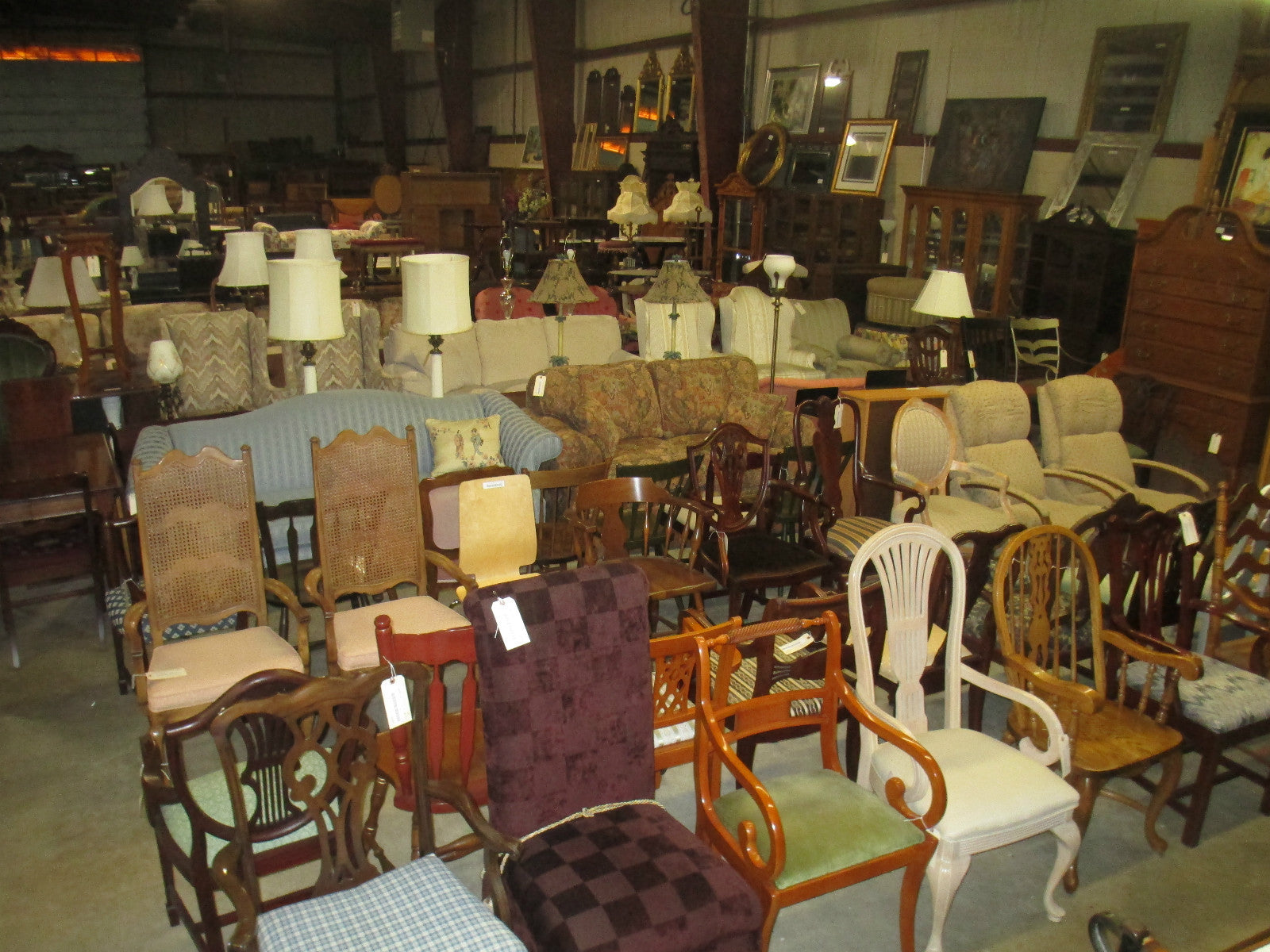 55167  THOMASVILLE Cherry Wood Mirror