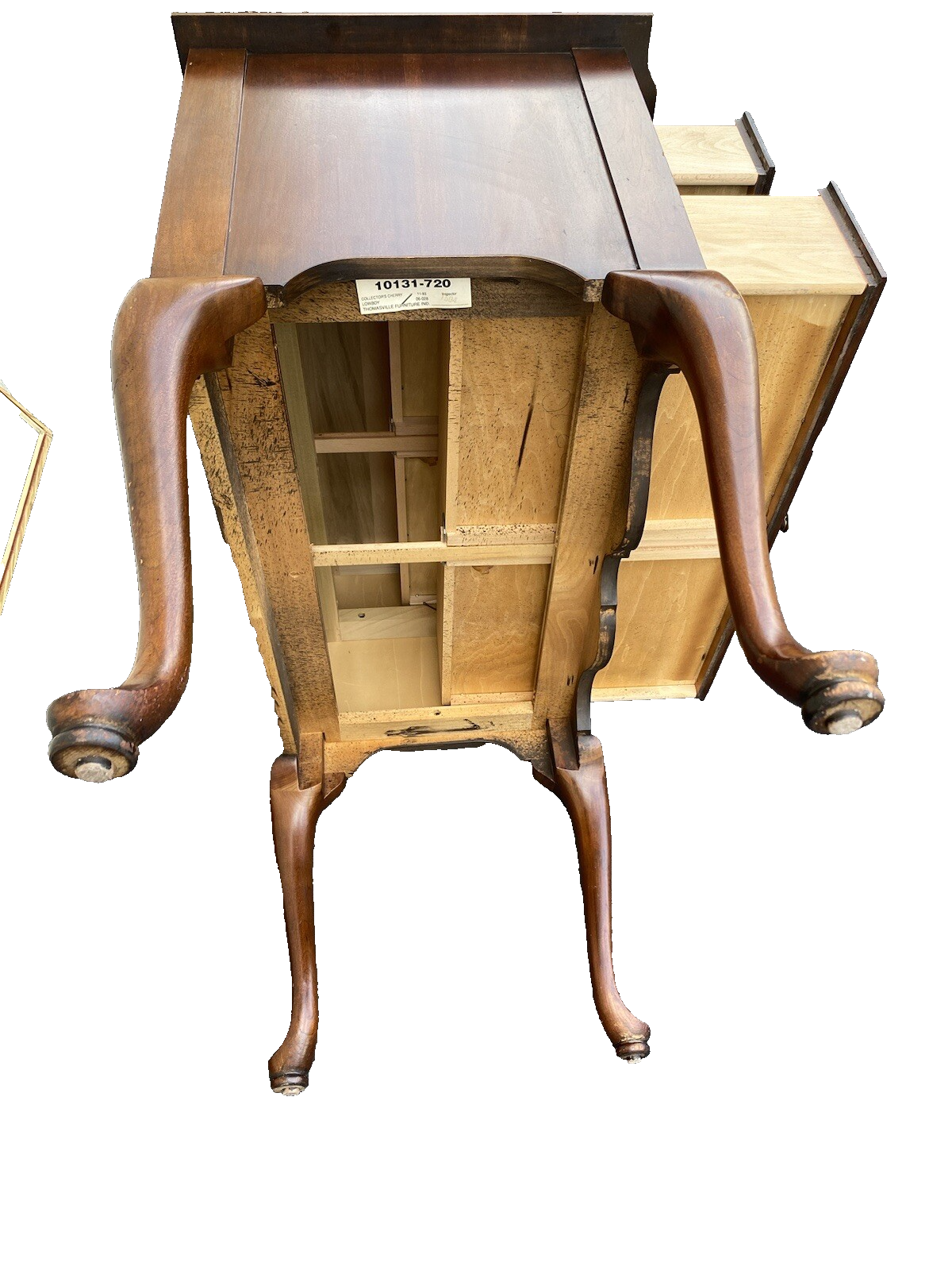 64544 Thomasville Collectors Cherry Queen Anne Low Boy