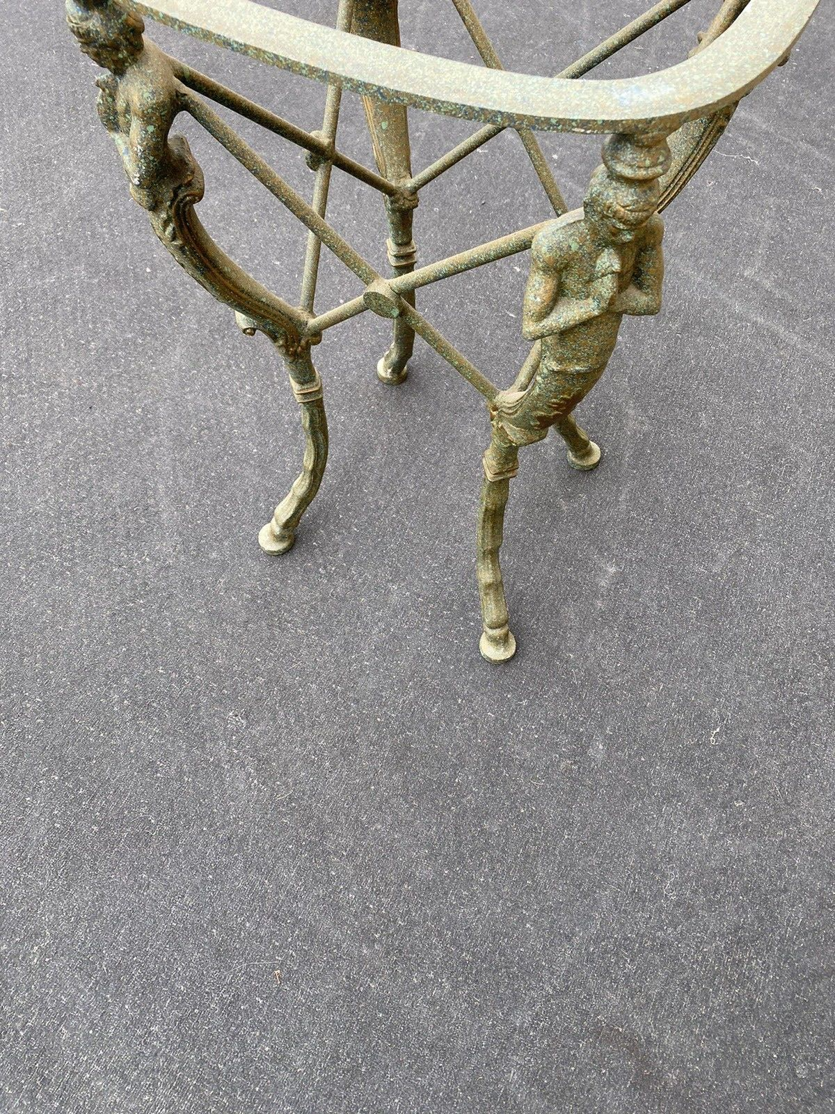 66046 Oriental Figural Metal Table Stand with Marble Top