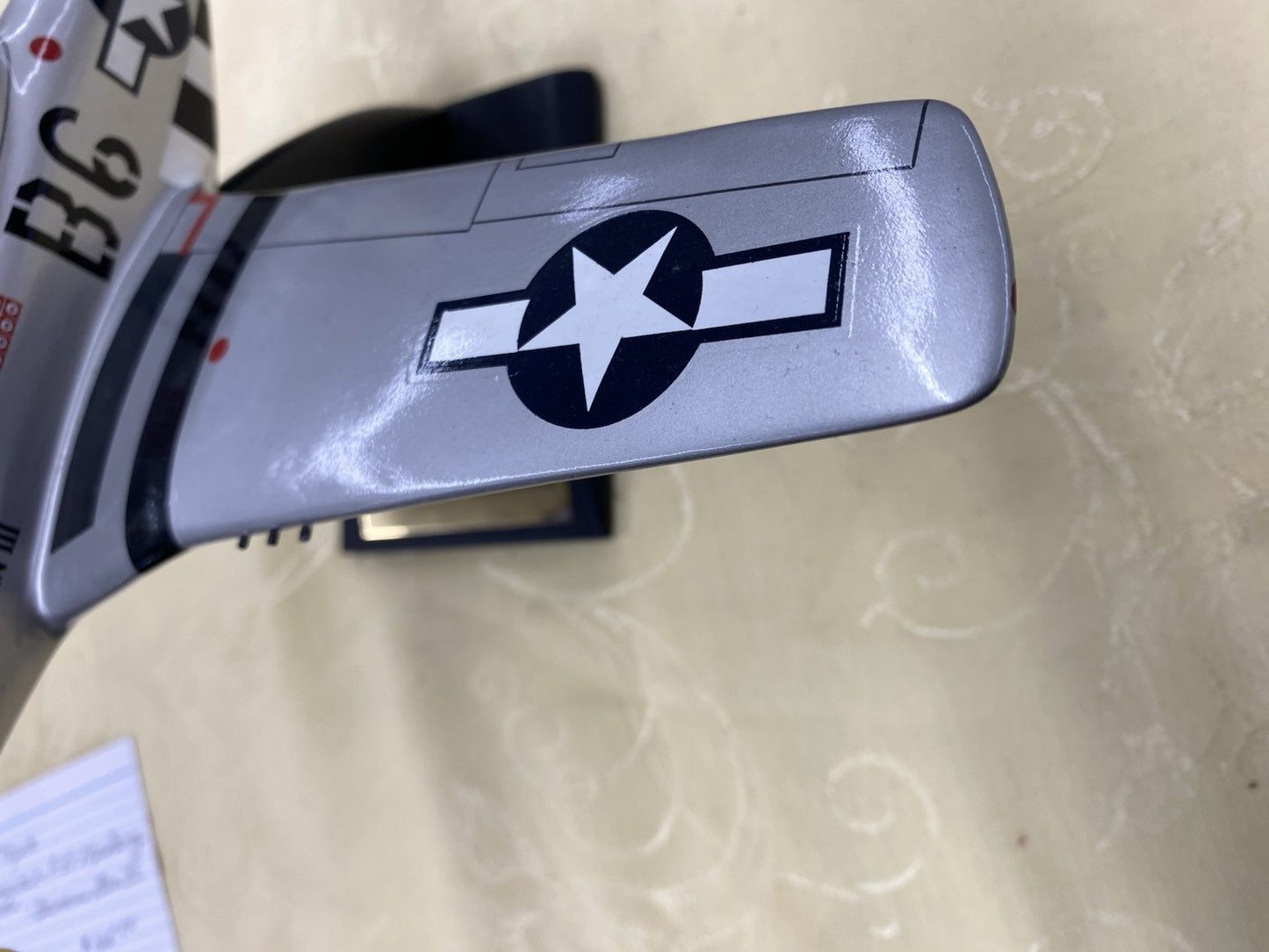 ES 222: Danbury Mint P 51 Mustang Airplane Plane