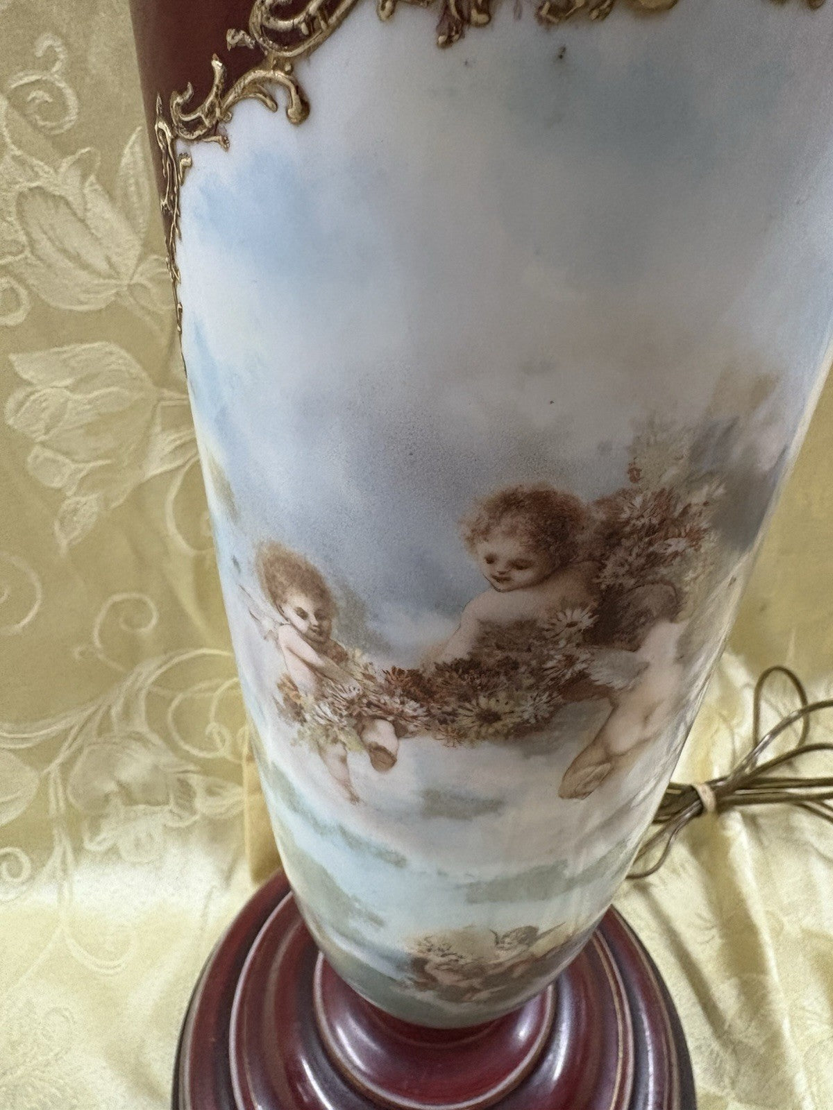 65041 Pair Antique Porcelaine Table Lamps with Cherubs