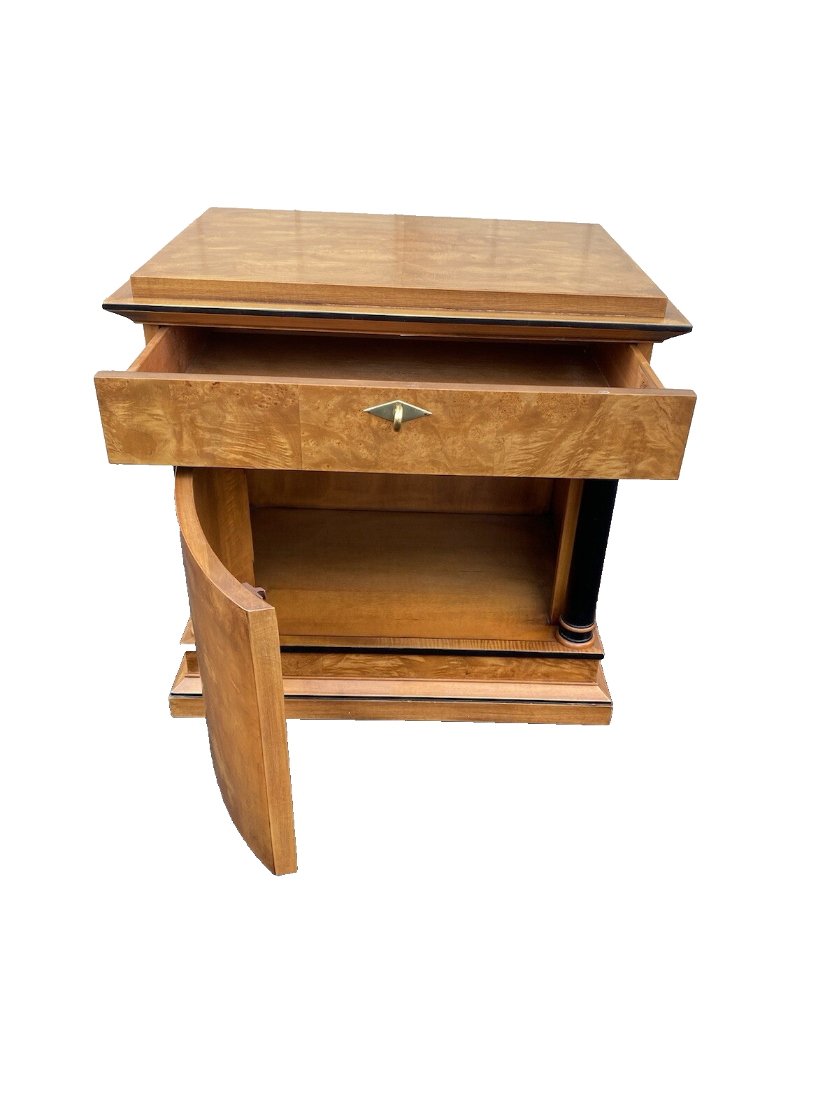 66292 E J VICTOR Classical Nightstand End Table