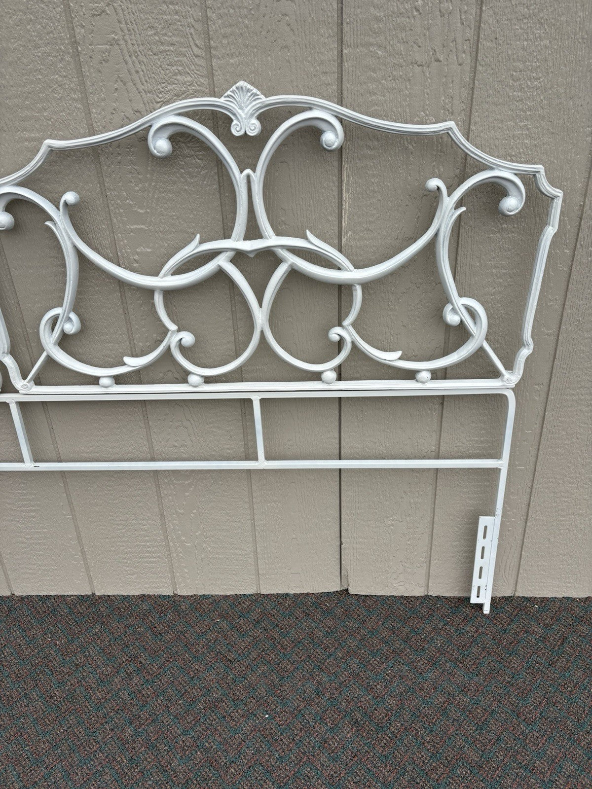 67185 KING Size Metal Decorator Headboard Bed