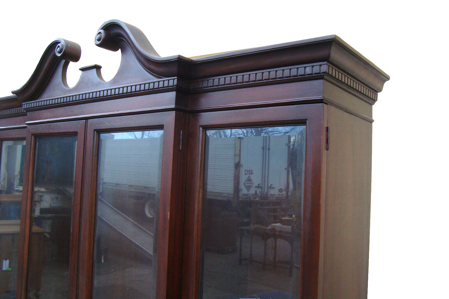 54050 HICKORY Furniture  American Masterpiece Breakfront China Cabinet Curio