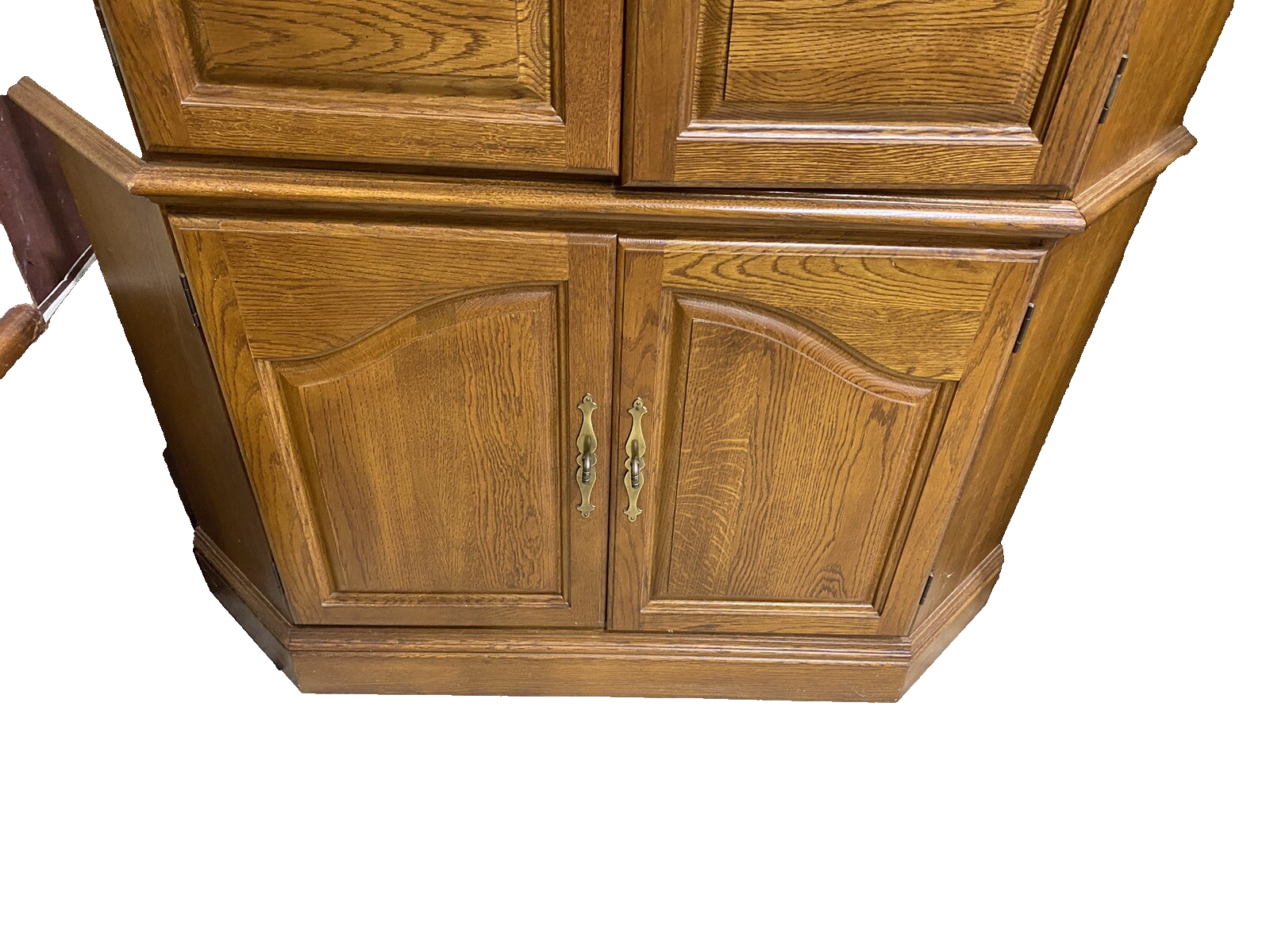 62857 Oak Corner Cabinet Television Stand Entertainment Cabinet