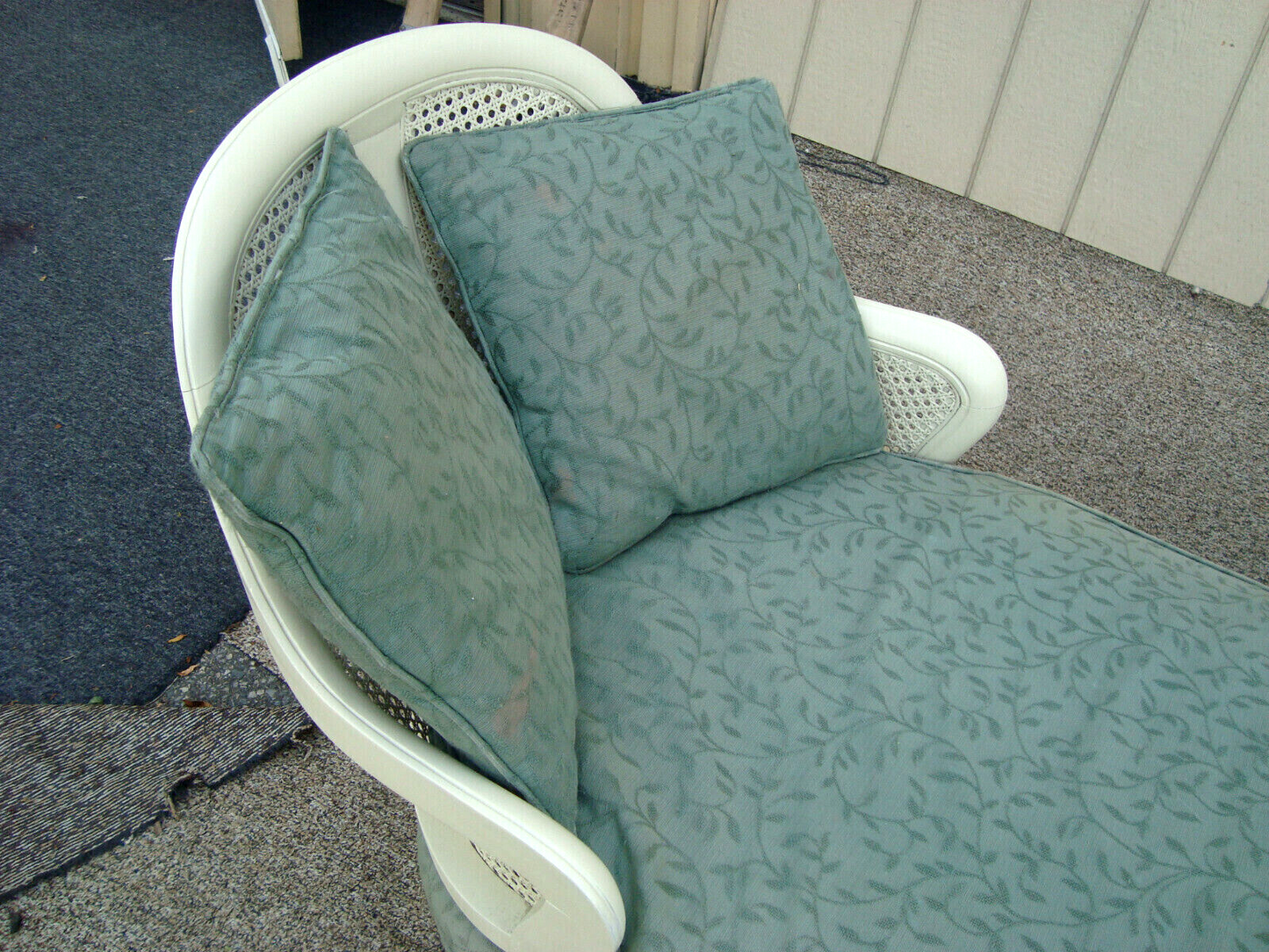 60874  Romantic Shabby Sofa Chaise Lounge Chair