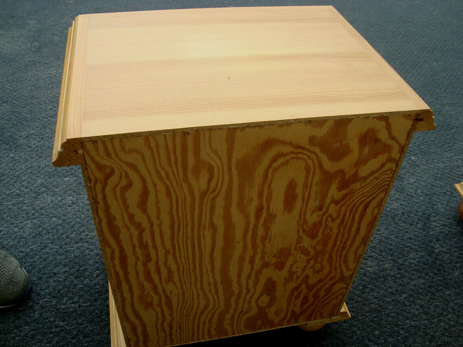 61638  Pine Nightstand End Table Stand