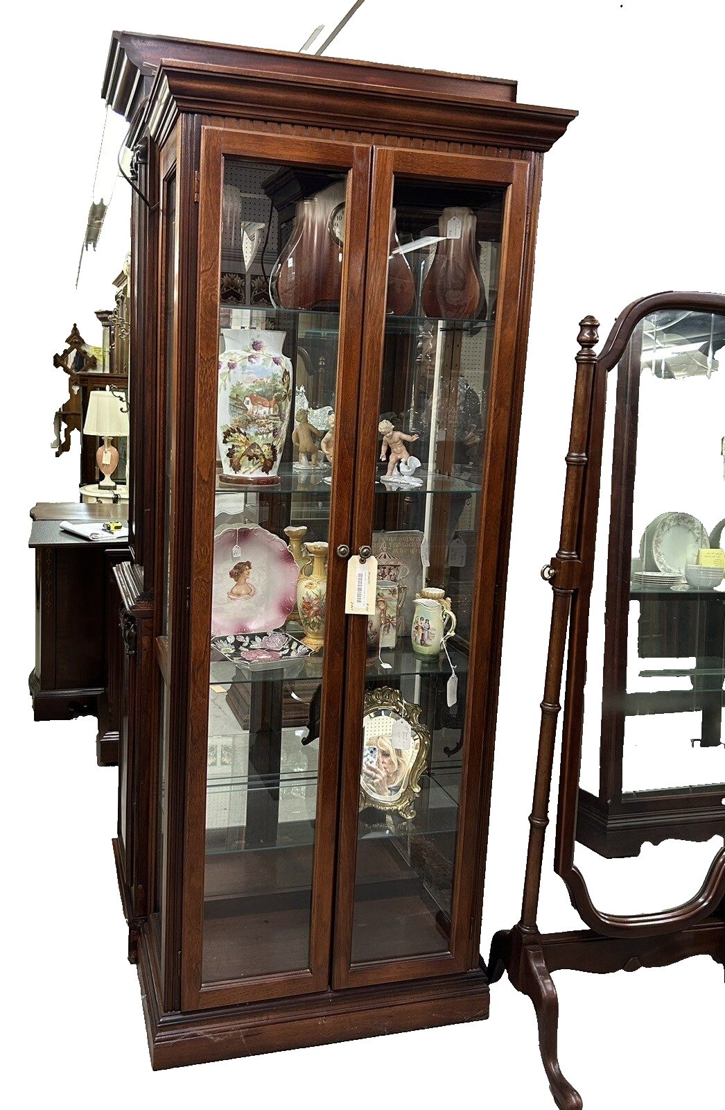 58973  Pulaski Furniture Lighted Curio China Cabinet 251-1 11608 1-138-0