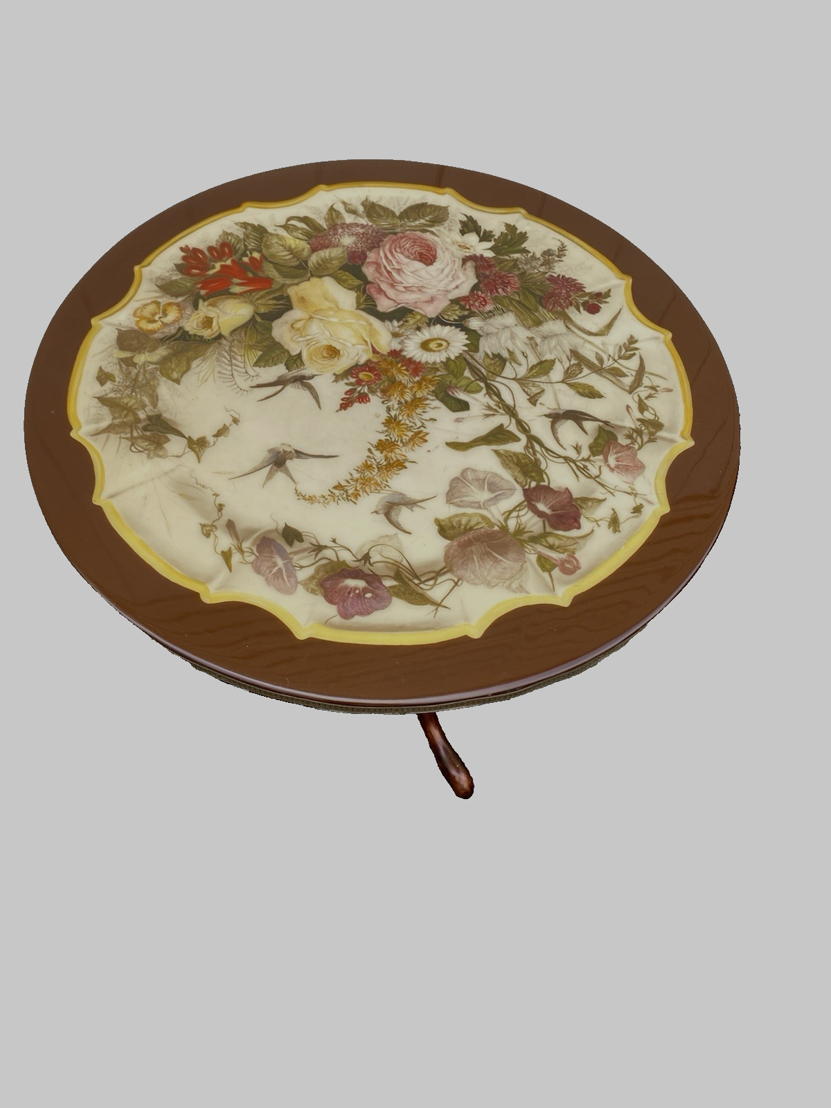 66616 Floral Pie Crust Lamp Table Stand