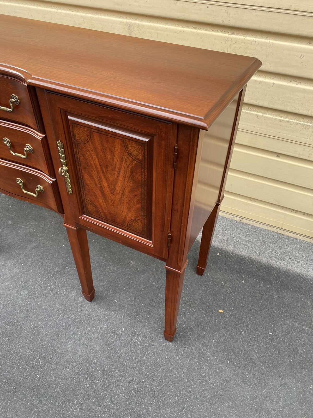 65830   Cherry Hepplewhite Buffet Sideboard Server Cabinet