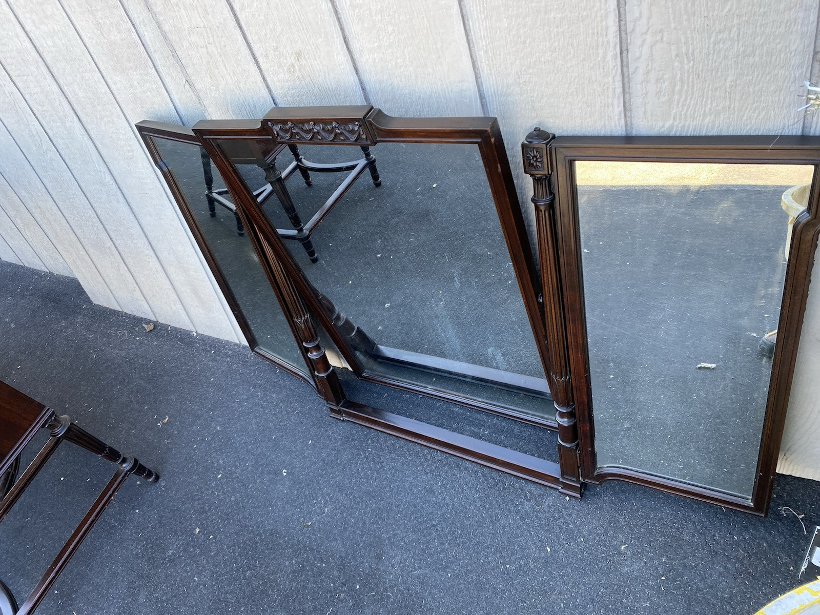 66340 Antique Mahogany Vanity Desk with Tri - Fold Mirror RARE FIND
