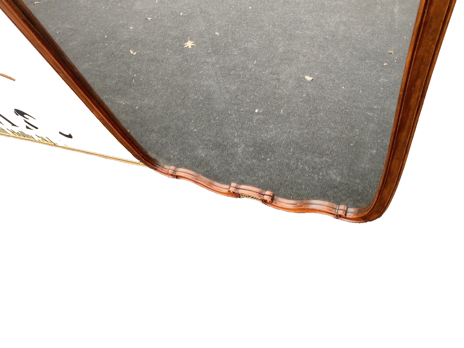 65075 Mahogany Wall Mirror In Fancy Picture Frame