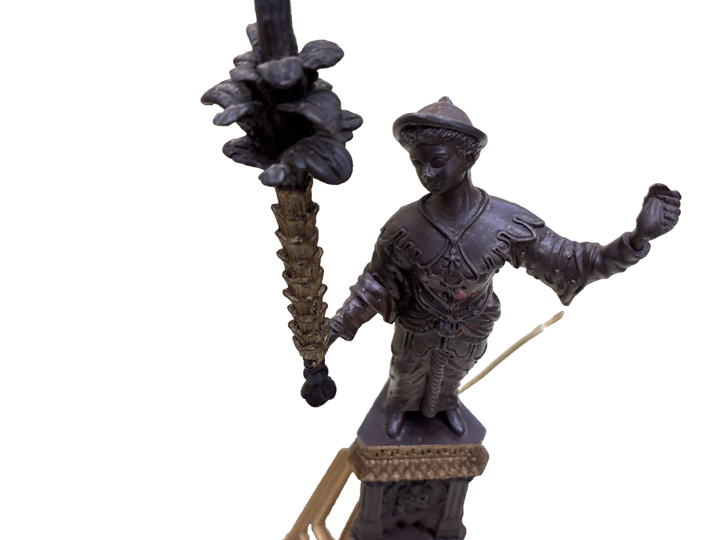 65280 QUALITY Figural Table Lamp with Shade