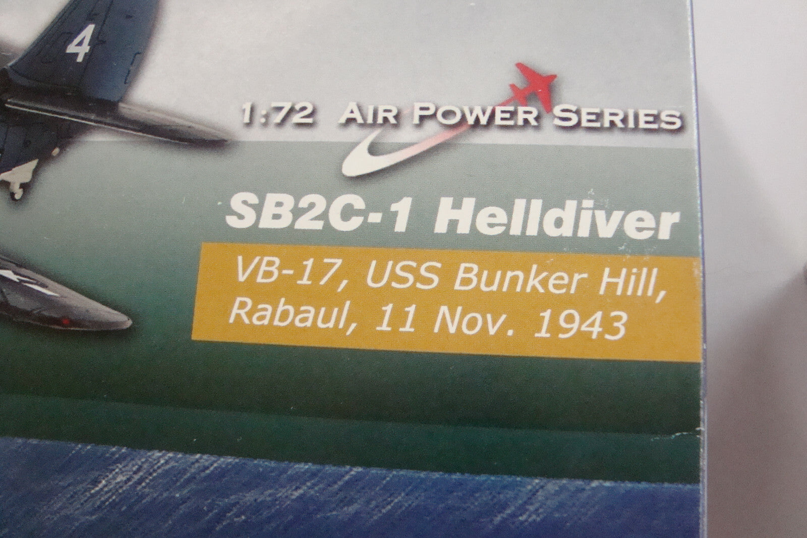 ES20  Very Rare Hobby Master Air Power Series Limited SB2C-1 Helldiver VB-17