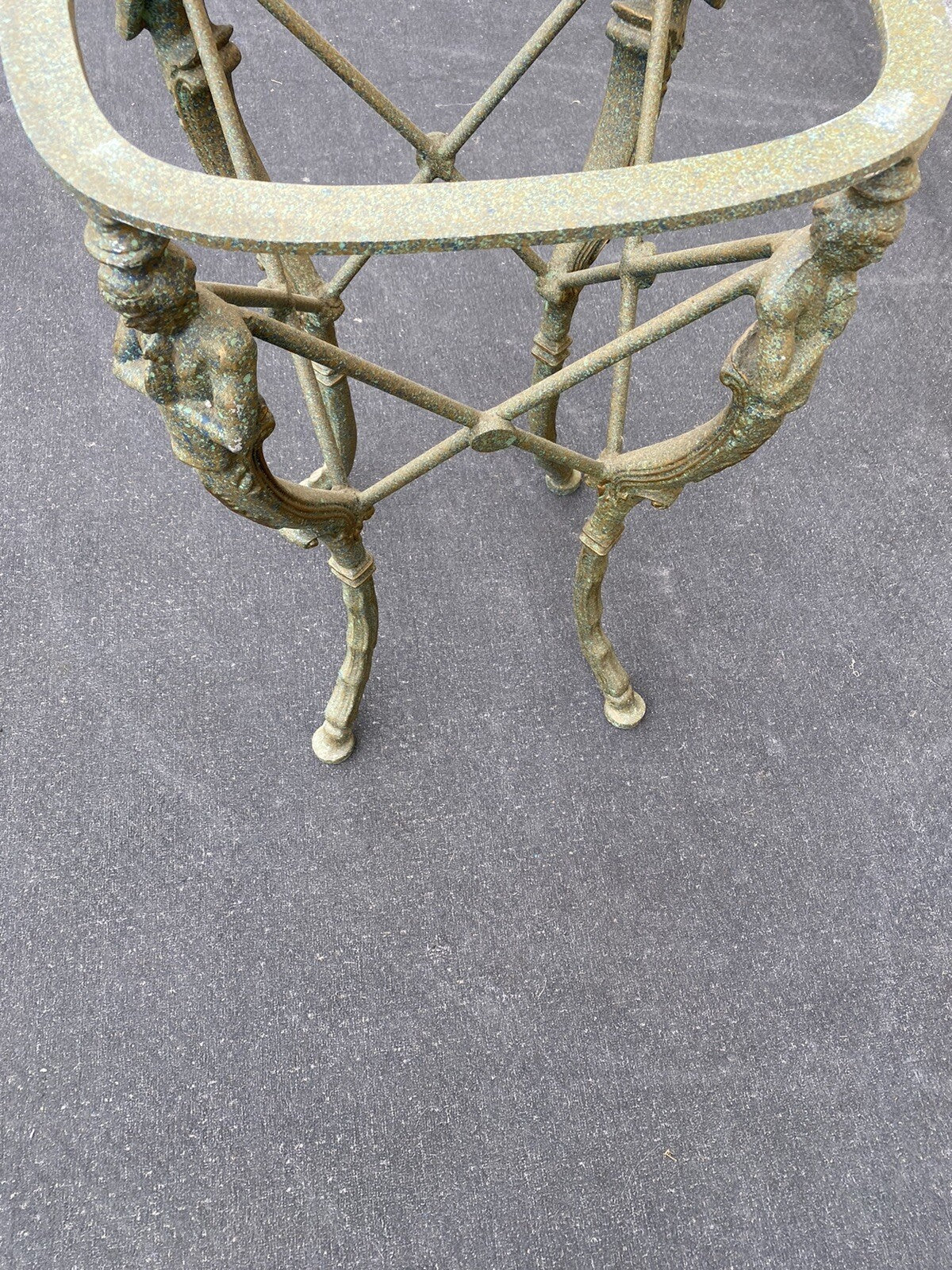 66046 Oriental Figural Metal Table Stand with Marble Top
