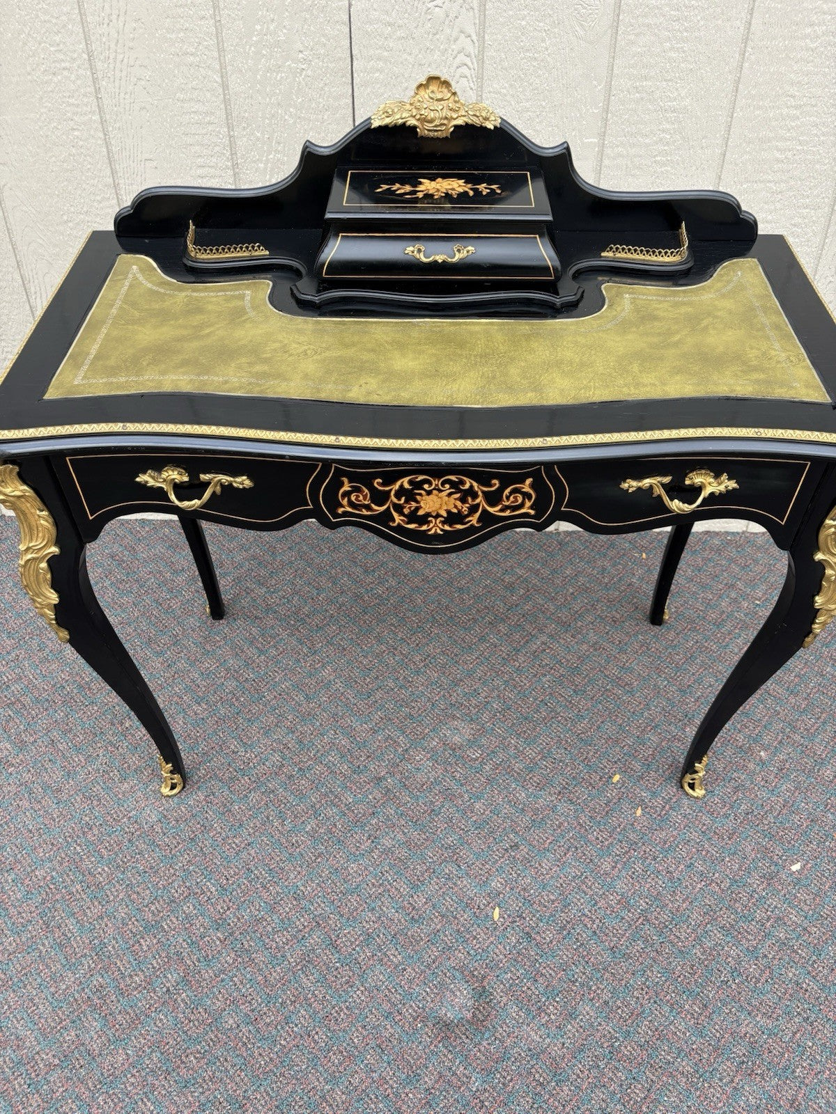 67143 Louis XV Desk with Bronze Ormalu