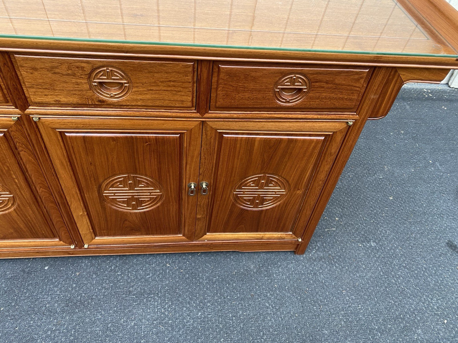 65443    Oriental Sideboard Server  Buffet Cabinet