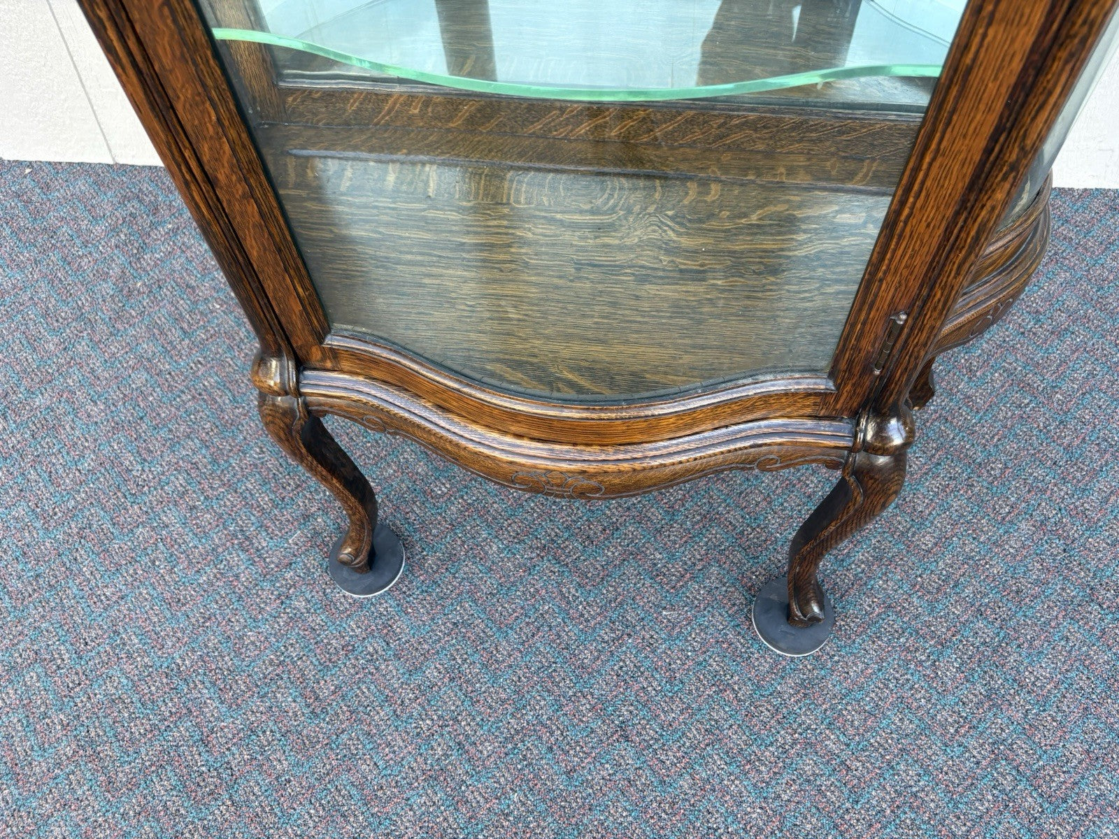 67008 Antique Victorian Oak Serpentine Glass Curio China Cabinet